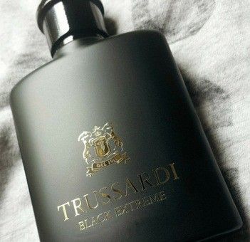 Trussardi Black Extreme 2014 M edt 50ml 